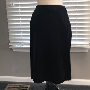 BLACK VLEVET FAUX WRAP SKIRT